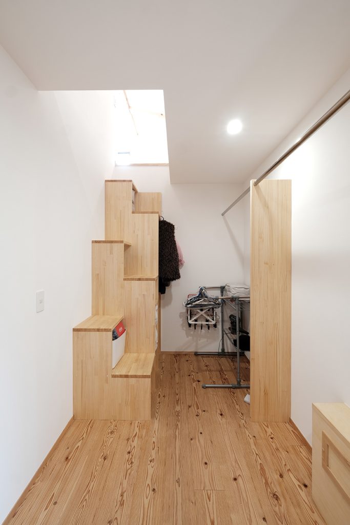 稜線を望める32坪の平屋の家